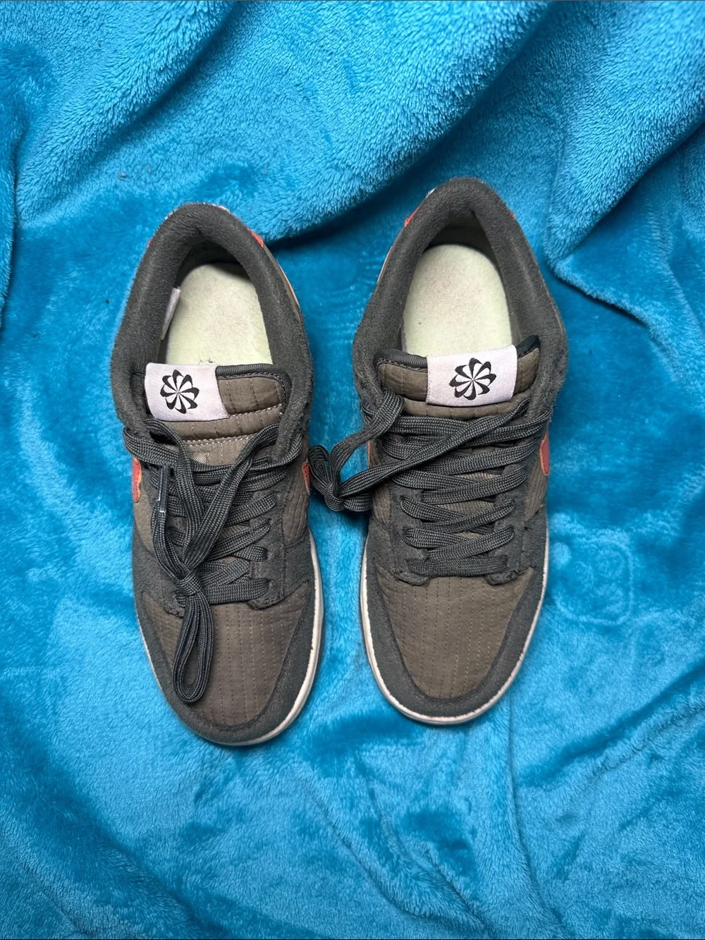 Nike Kids Dark Green Sneakers with orange Swoosh